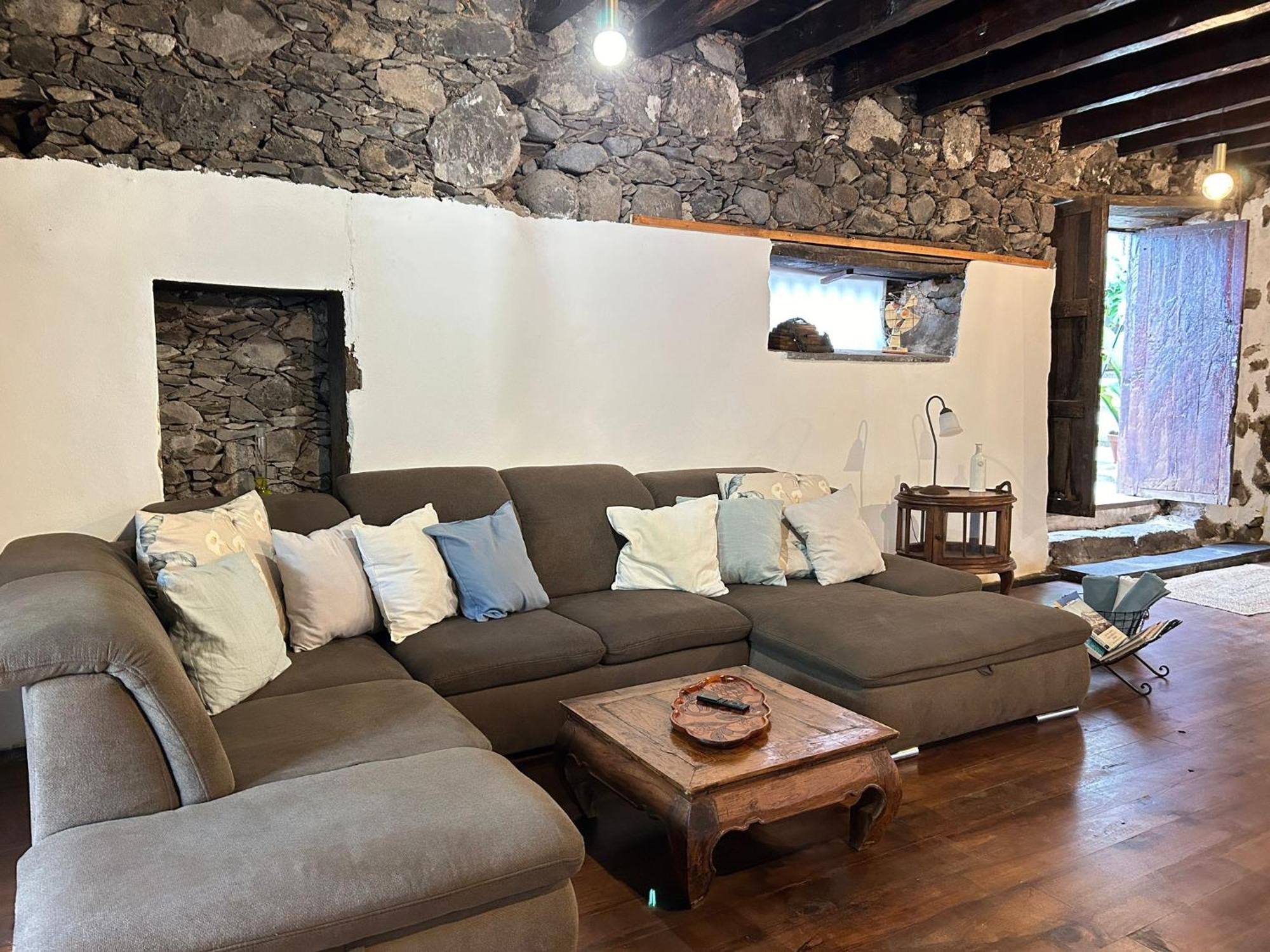 فيلا Casa La Aldaba لوس رياليخوس المظهر الخارجي الصورة